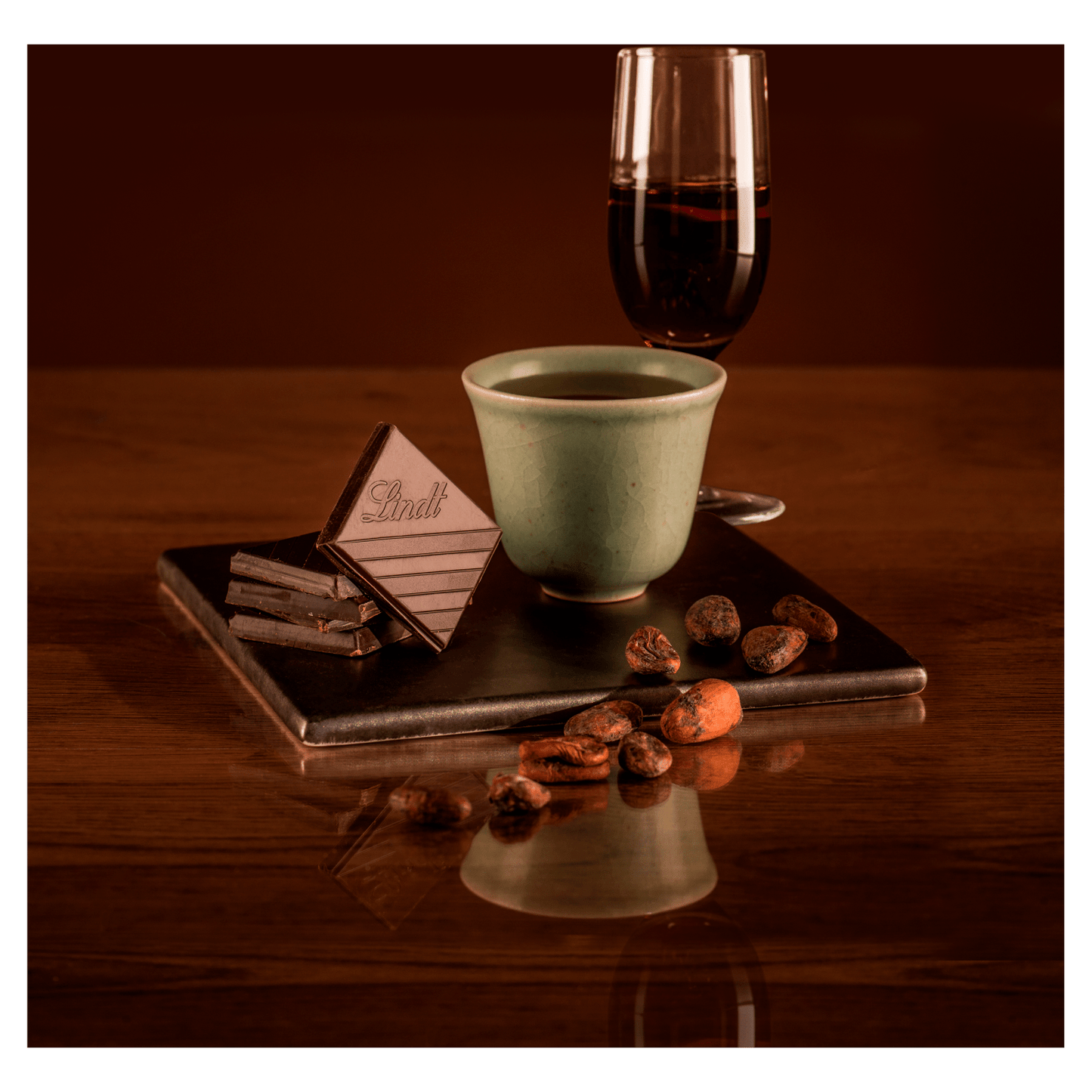 Lindt Excellence Intense Dark 90% Cocoa Chocolate Bar 100g - UK Food & Drink - 3046920029759