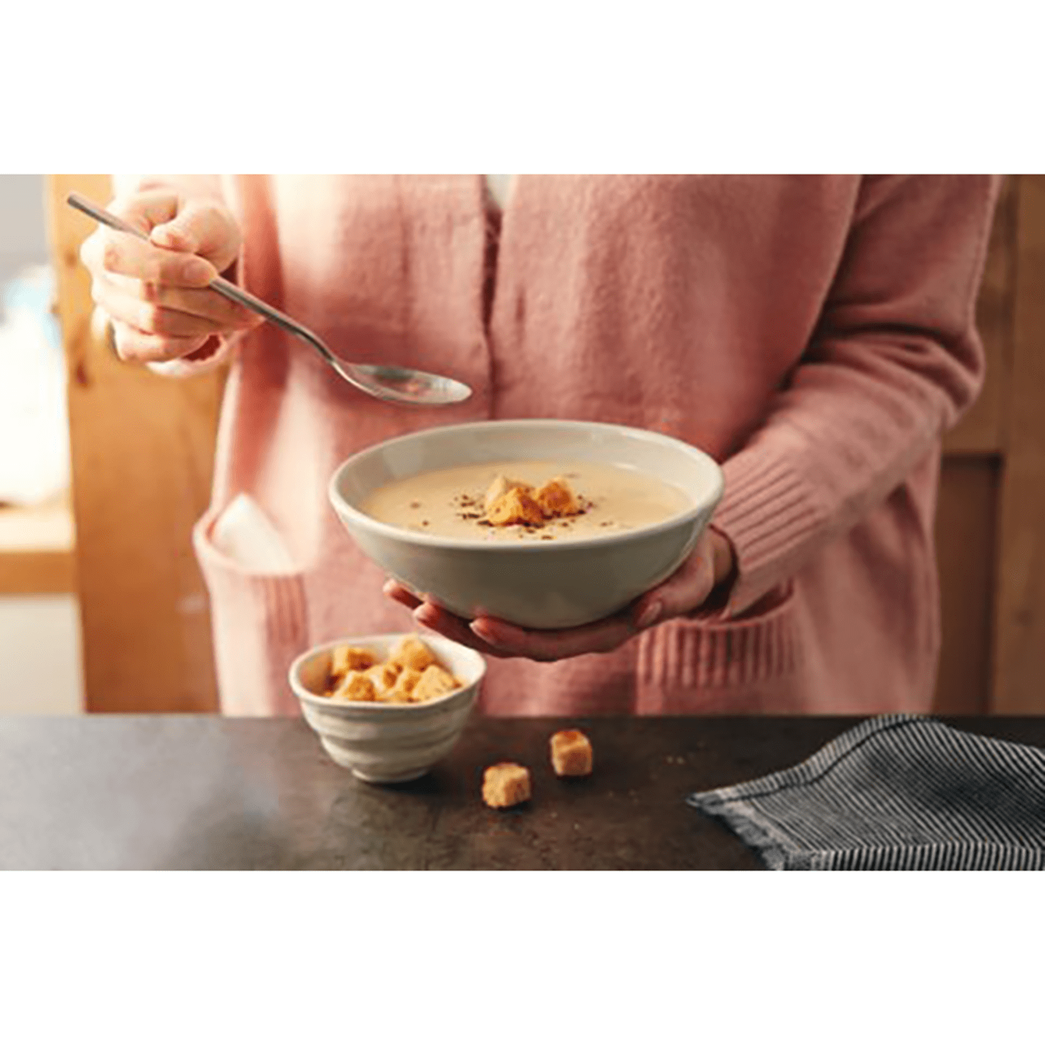 Heinz Classic Cream of Chicken Soup 400g - UK Food & Drink - 5000157062680