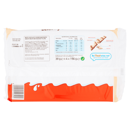 Kinder Bueno White Milk and Hazelnuts Bars 4 x 39g (156g) - UK Food & Drink - 8000500126295