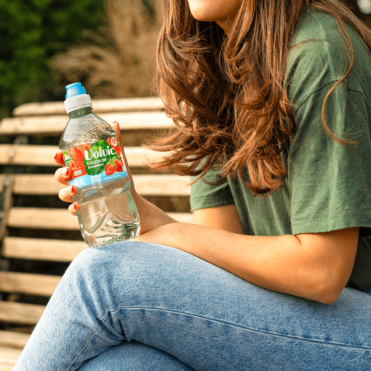 Volvic Touch of Strawberry 750ml - UK Food & Drink - 3057640510533